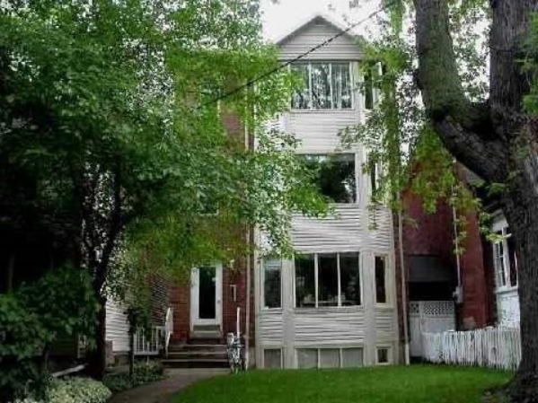 central toronto real estate, toronto home sold, 72 Vermont Ave, Toronto
